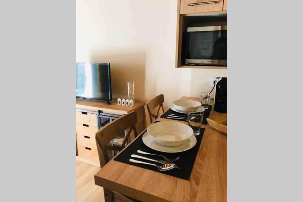Puigcerda Centro. Acogedor Apartament En El Pueblo Eksteriør billede