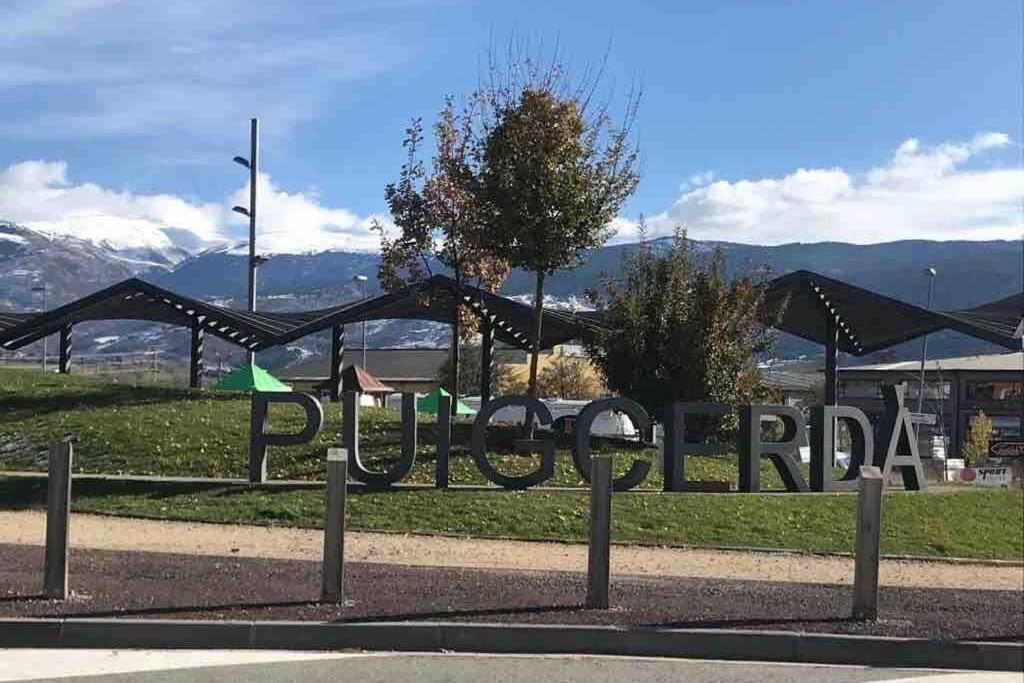 Puigcerda Centro. Acogedor Apartament En El Pueblo Eksteriør billede